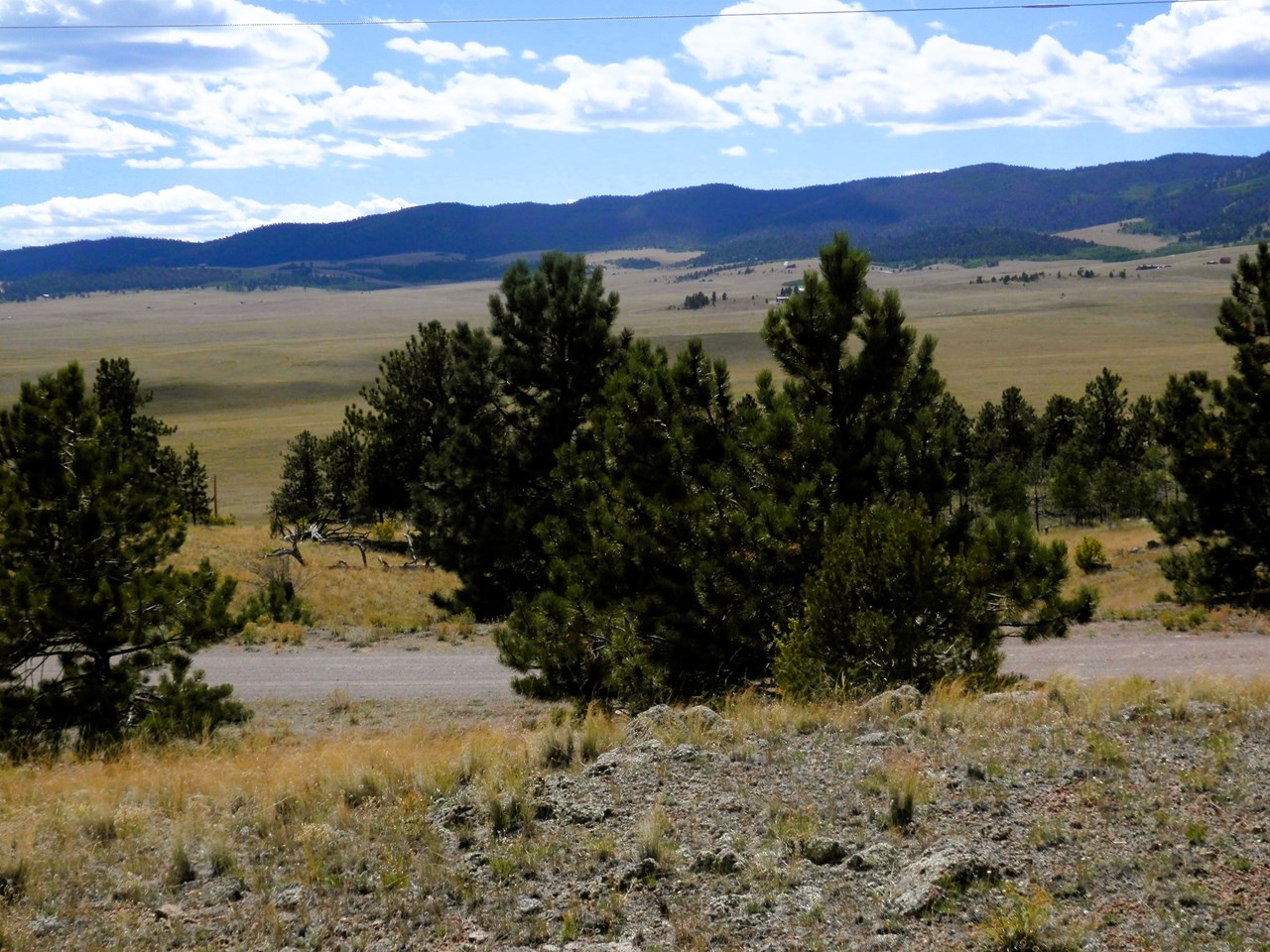 view sse from the front of the property