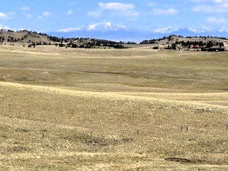 zoomed to the snowcapped mountains in the mosquito range