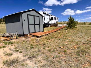 storage shed stays after the sale