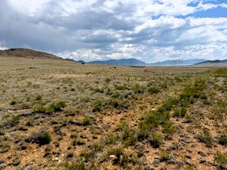 se view across the lot toward 11-mile reservoir