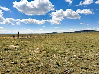the front of the property at the cul-de-sac. the front of the property at the cul-de-sac.