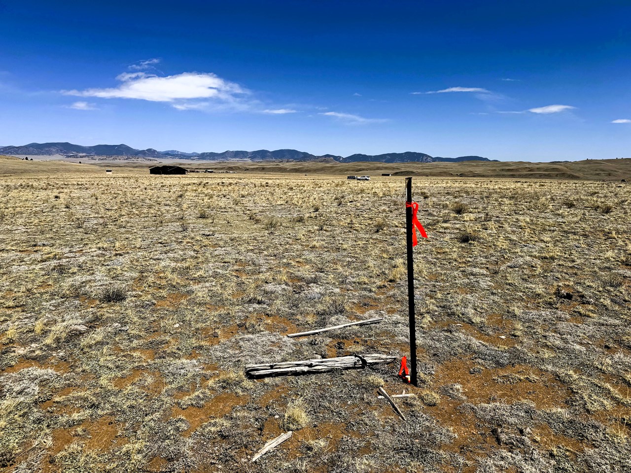 looking east from the southwest corner pin to the puma hills in the background